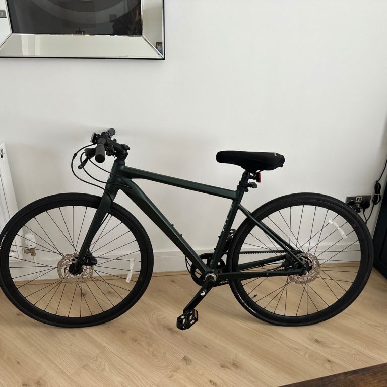 Boardman URB 8.9 Hybrid bike 