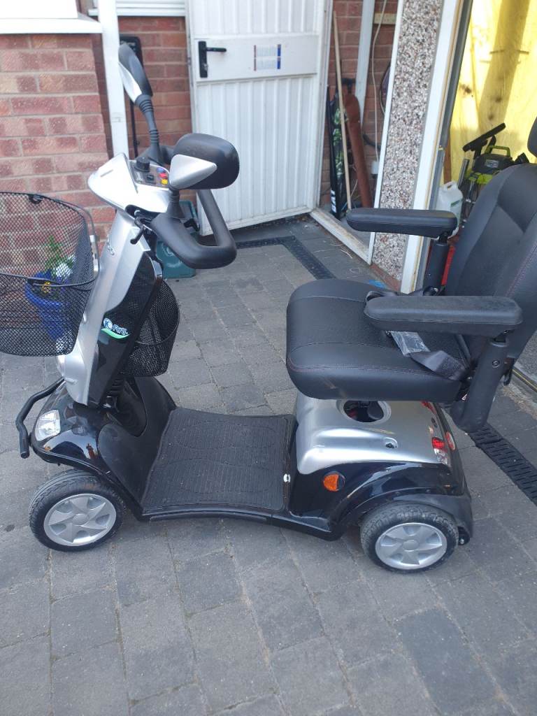 Mobility scooter