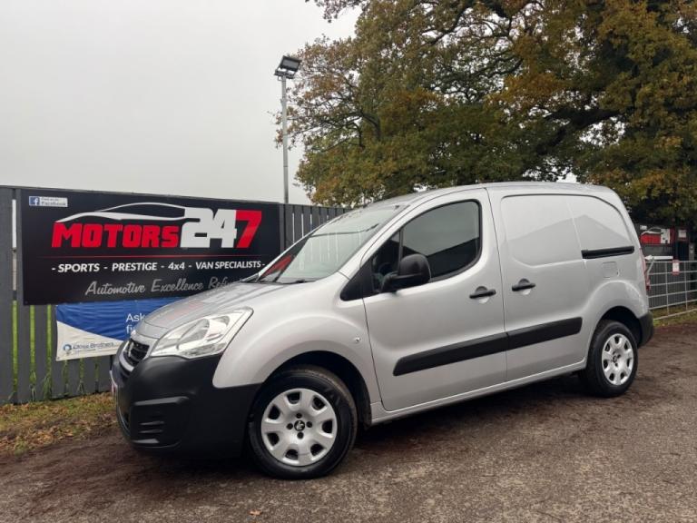  Peugeot Partner PARTNER 850 SE 1.6 BlueHDi EURO 6 100 VAN+FULL SERVICE Diesel