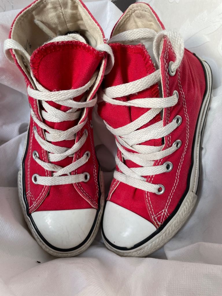 Kids Converse trainers Size 13