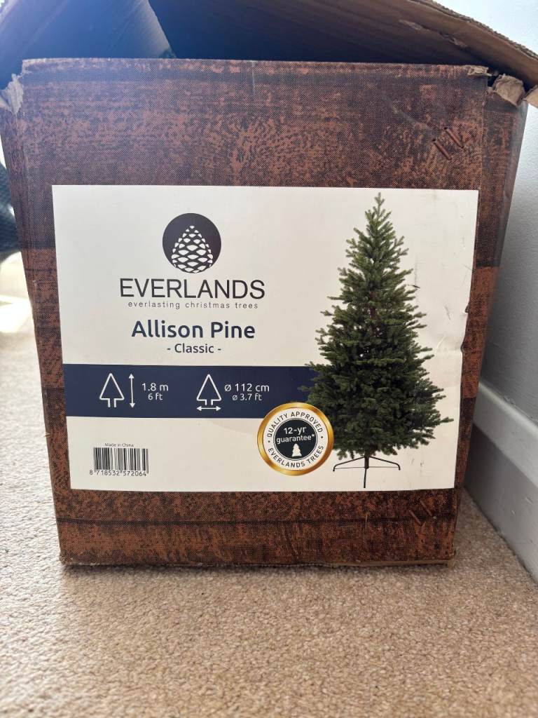 Everlands Allison Pine 1.8m (6ft) Artificial Christmas Tree – As Good As New
