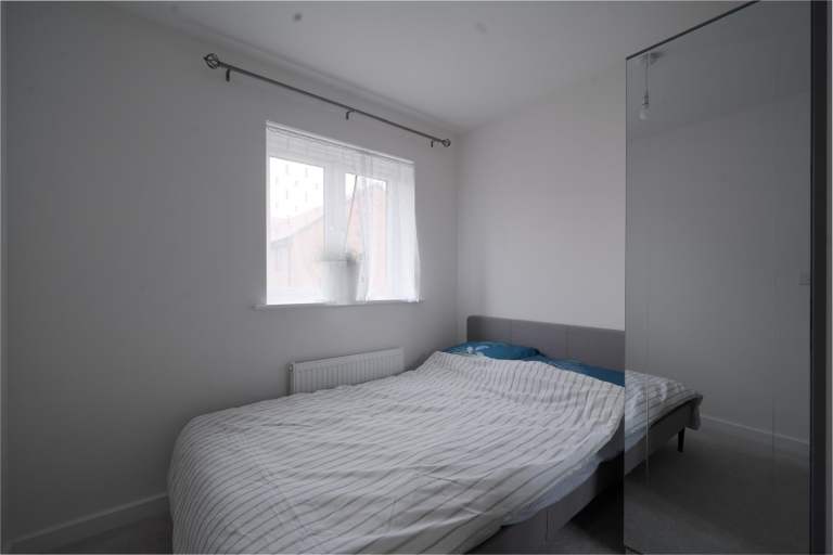 Small Double room for rent in Shrivenham