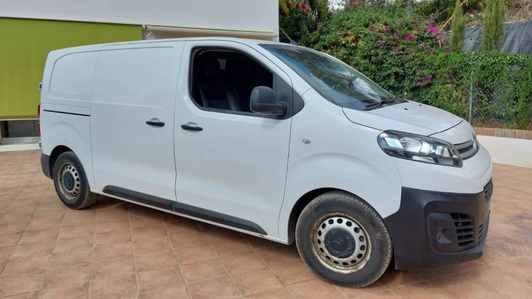 Citroen, DISPATCH, Panel Van, 2019, Manual, 1499 (cc)