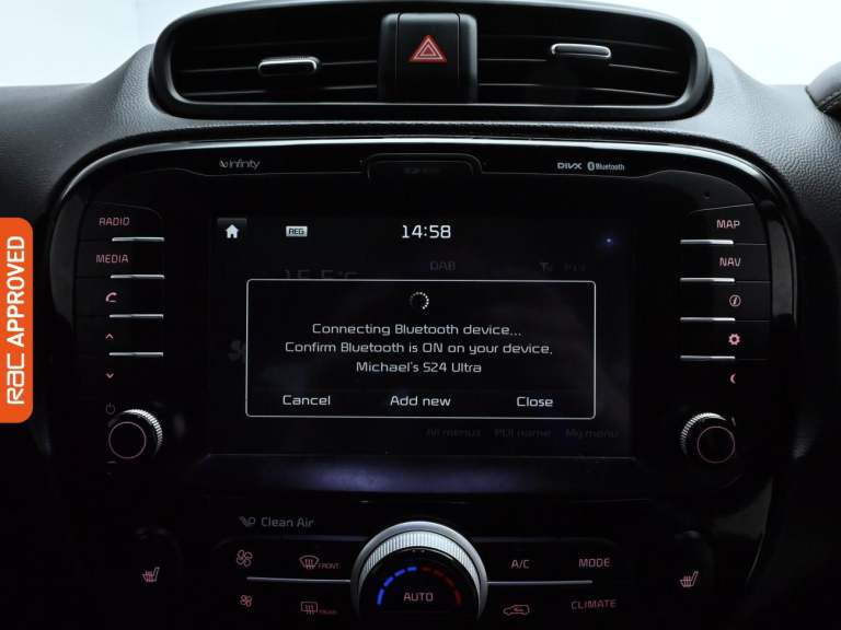 2015 Kia Soul 1.6 CRDi Maxx SUV 5dr Diesel Manual Euro 5 (126 bhp) Hatchback DIESEL Manual