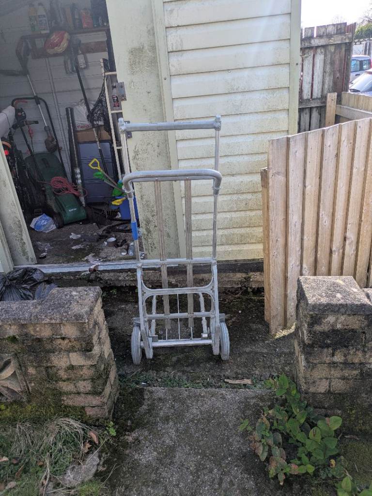 Folding Sack Truck Hand Trolley – Good Condition