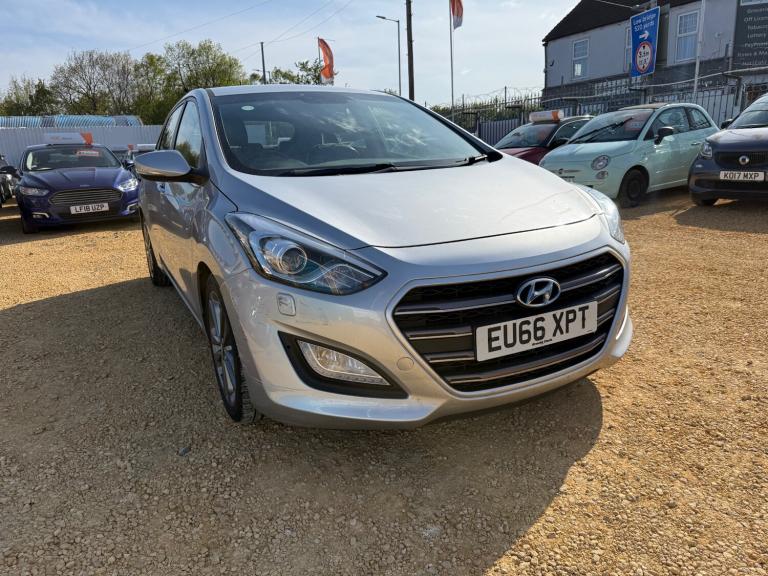 2016 Hyundai i30 1.6 CRDi [136] Premium 5dr HATCHBACK Diesel Manual