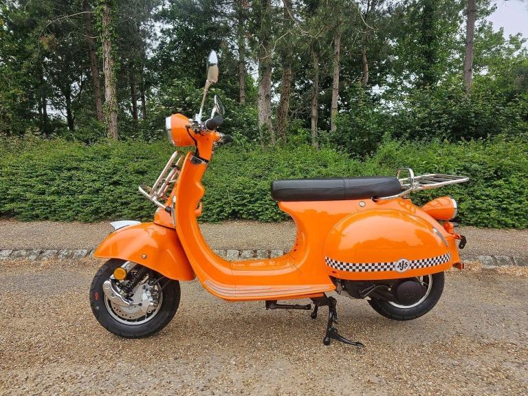 AJS MODENA 125 CVT EURO 5 2025 Petrol Automatic in Orange