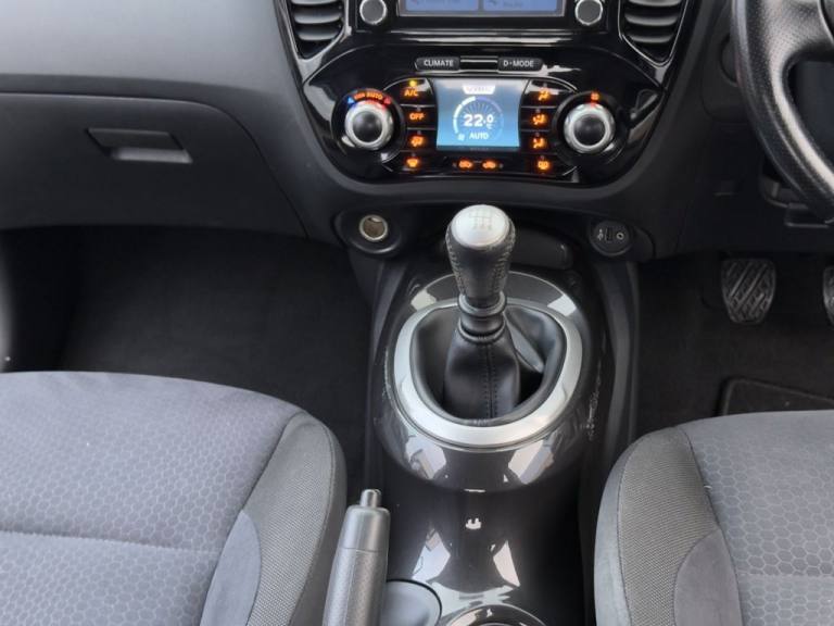 2014 Nissan Juke 1.5 dCi 8v n-tec SUV 5dr Diesel Manual Euro 5 (s/s) (110 ps) HATCHBACK Diesel Ma...