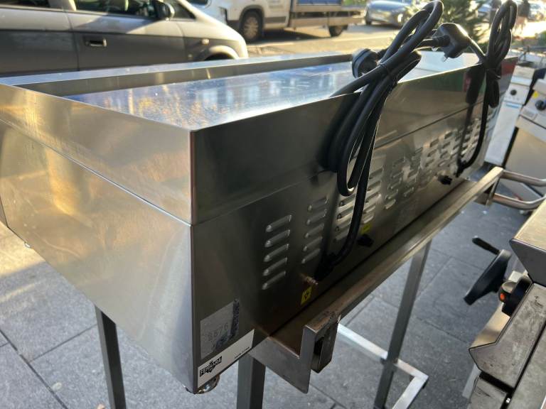 NEW ELECTERIC 1 PHASE CHROME 1 M LONG FLAT GRILL CATERING COMMERCIAL KITCHEN FAST FOOD 