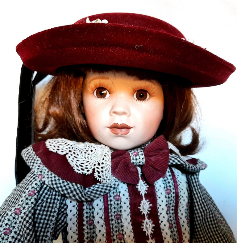  MEGAN DOLL - WAGON and TEDDY FRANKLIN MINT DOLL for COCA COLA - 49 cm tall