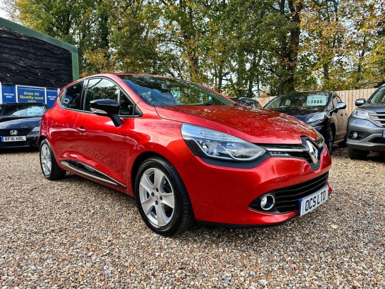2015 Renault Clio 1.5 dCi 90 Dynamique Nav 5dr HATCHBACK DIESEL Manual