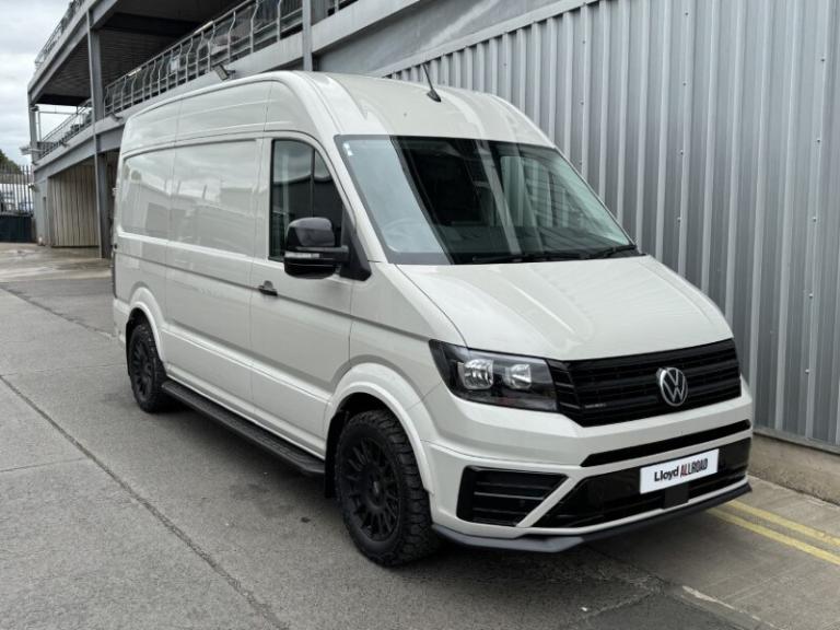 VOLKSWAGEN CR35 MWB CRAFTER 2.0 TDI 140PS Commerce Plus High Roof Van Auto