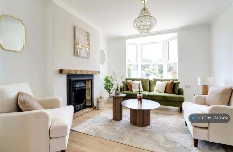 3 bedroom house in Lea Road, Gainsborough, DN21 (3 bed) (#2743669)