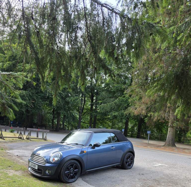 Mini, CONVERTIBLE, Convertible, 2011, Manual, 1598 (cc), 2 doors