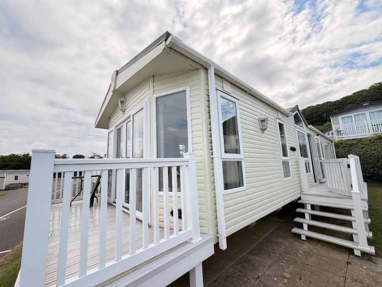 PEMBERTON KNIGHTSBRIDGE 41/14 x3 Stunning caravan 