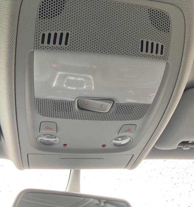 Audi, A4, Saloon, 2015, Manual, 1968 (cc), 4 doors