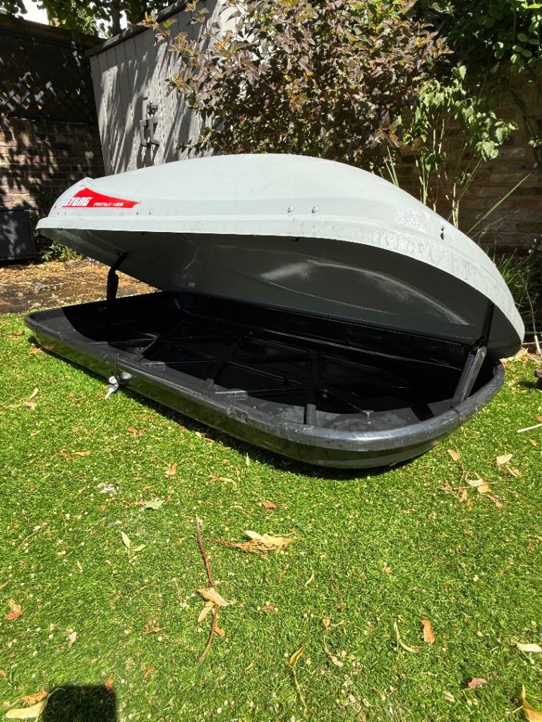 455 L roof box - good condition