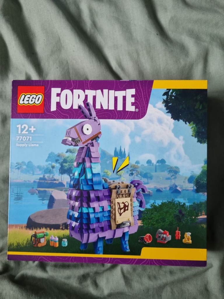 Lego Fortnite llama
