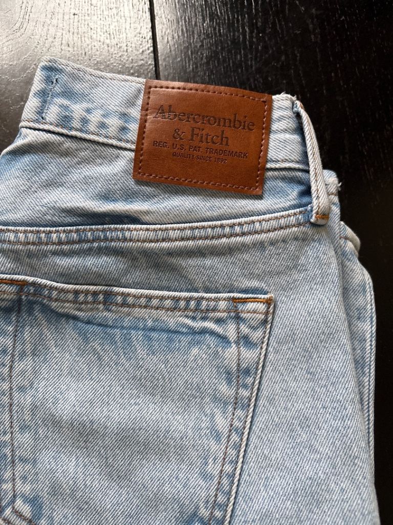 Abercrombie Loose Rigid DENIM