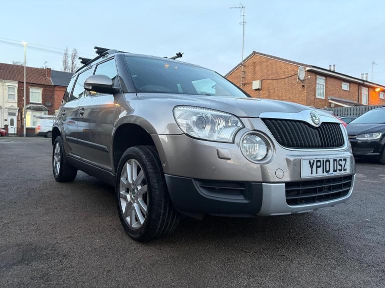 2010 Skoda Yeti 2.0 TDI CR Elegance 4x4 5dr HATCHBACK DIESEL Manual