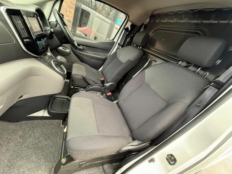 2020 Nissan e-NV200 40kWh Tekna Auto SWB 5dr (Quick Charge) PANEL VAN Electric Automatic