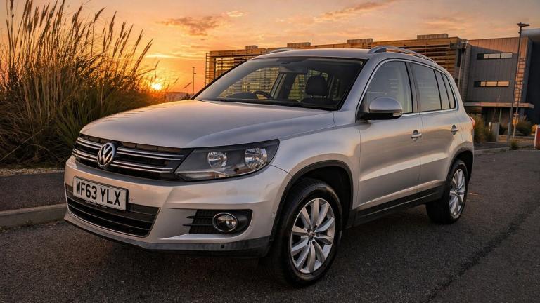  VOLKSWAGEN TIGUAN 2.0 TDi Automatic