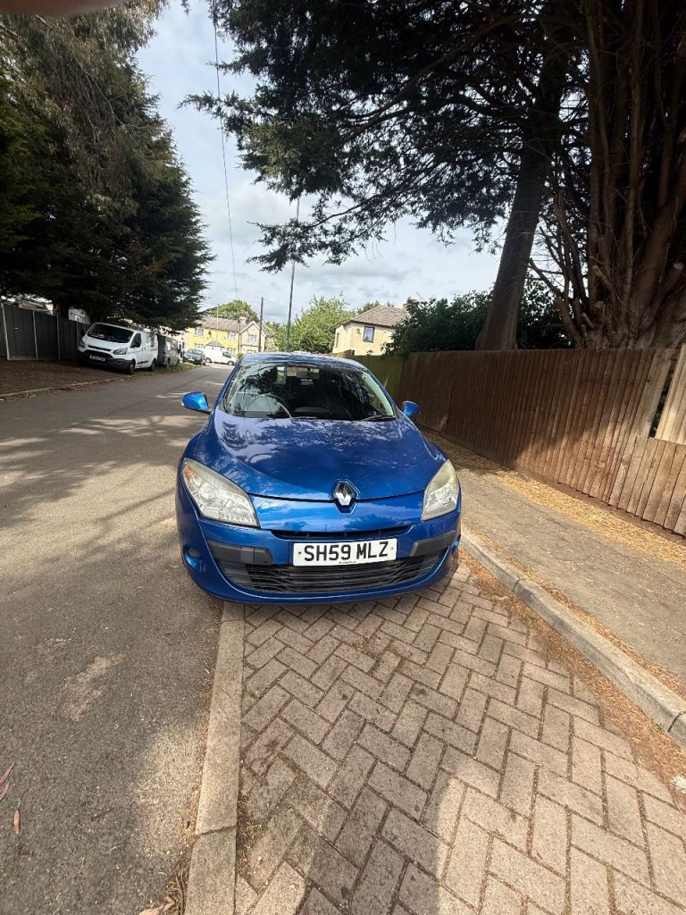 Renault, MEGANE, Hatchback, 2009, Manual, 1598 (cc), 5 doors