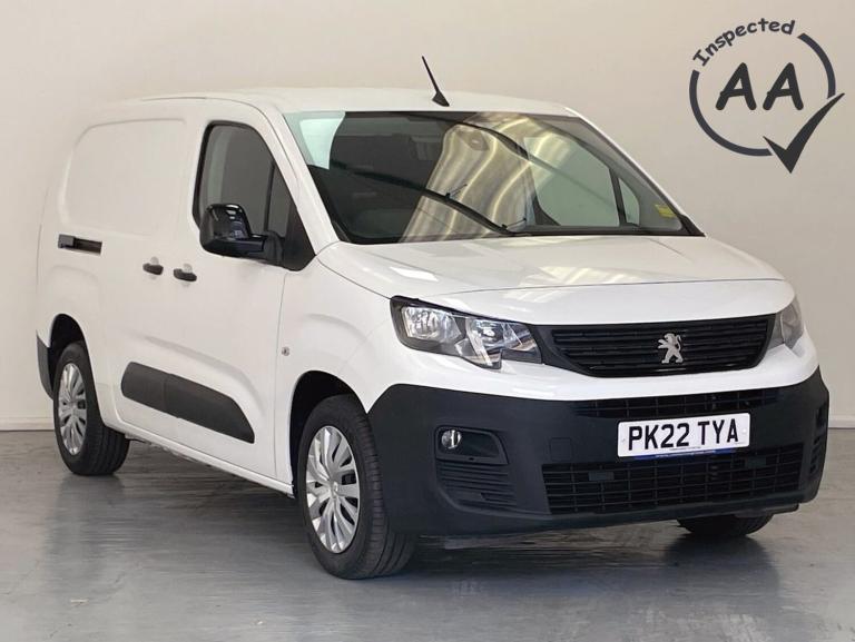 2022 Peugeot Partner 850 Professional Premium D/CAB LWB 1.5 BlueHDi 100bhp Combi Van Diesel Manual