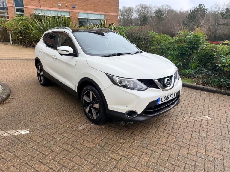 2016 Nissan Qashqai 1.6 DIG-T N-Connecta SUV 5dr Petrol Manual 2WD Euro 6 (s/s)