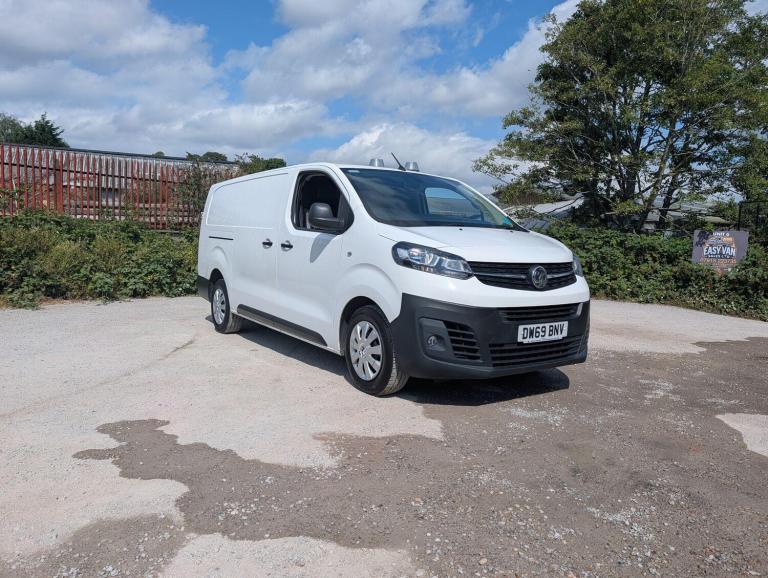 2020 Vauxhall Vivaro 1.5 Turbo D 2900 Dynamic L2 H1 Euro 6 (s/s) 6dr PANEL VAN Diesel Manual