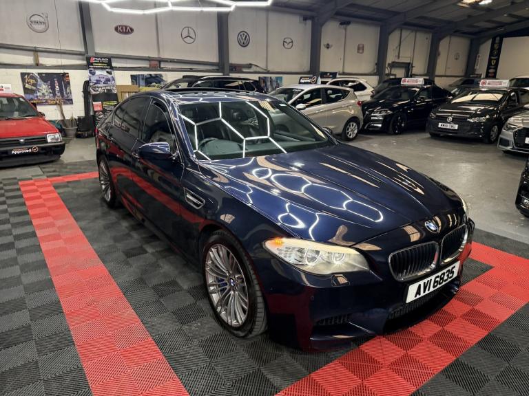 BMW M5 4.4 M5 Saloon 2011