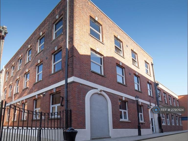 1 bedroom flat in Victoria House, Colchester, CO1 (1 bed) (#2790924)