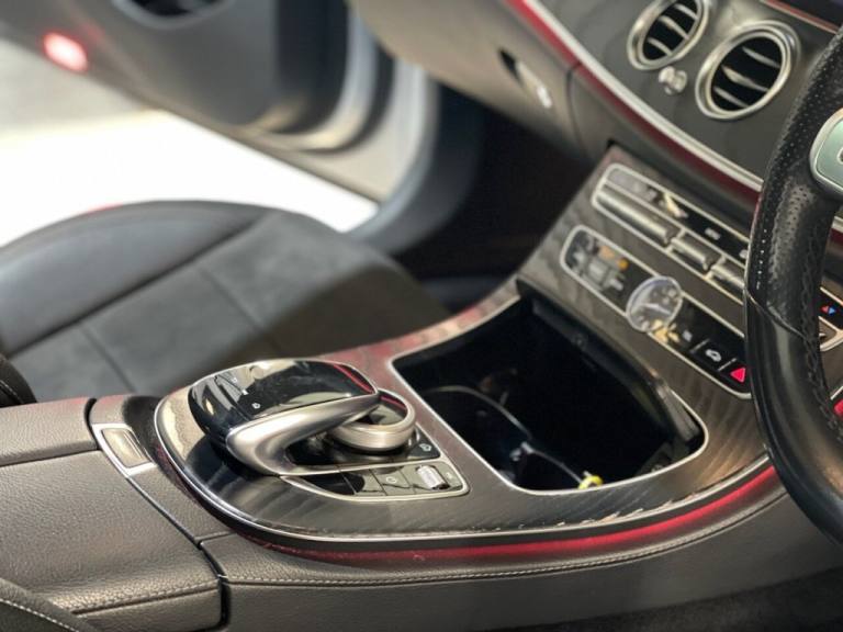 2020 Mercedes-Benz E Class 2.0 E220d AMG Line Night Edition (Premium Plus) Saloon 4dr Diesel G-Tr...