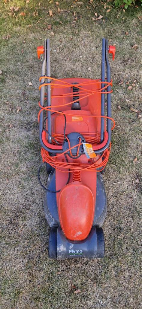 Flymo Electric Lawnmower with Grass Box – Good Condition