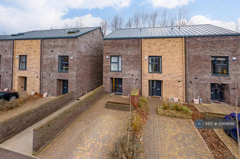 3 bedroom house in Festival Court, Glasgow, G51 (3 bed) (#2569898)