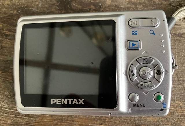 Pentax Optio M20 Digital Camera – Silver, Good Condition, £25.00