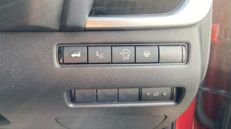 2022 Nissan Qashqai 1.3 DiG-T MH Tekna 5dr HATCHBACK PETROL Manual