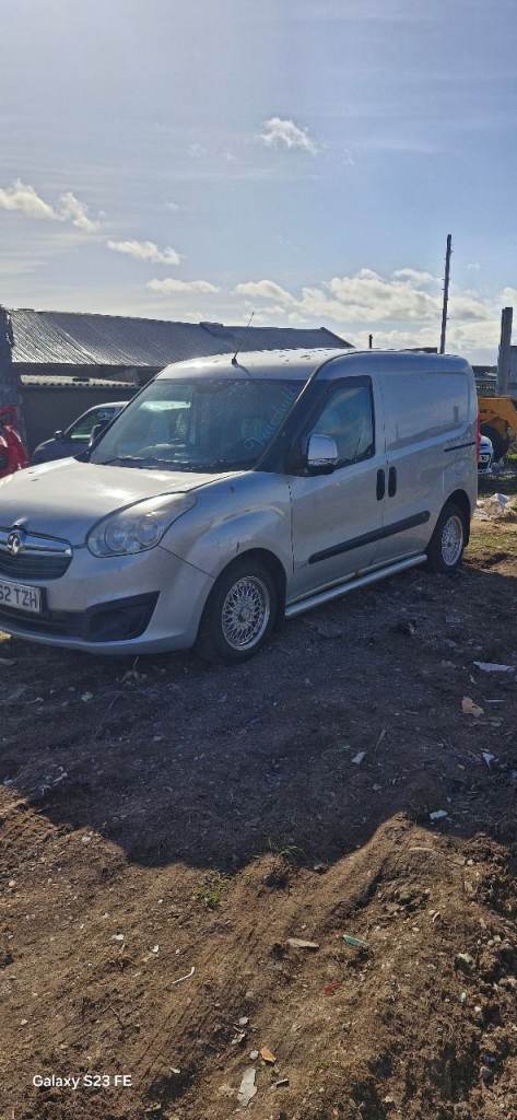 Vauxhall combo sportive spares or repair 