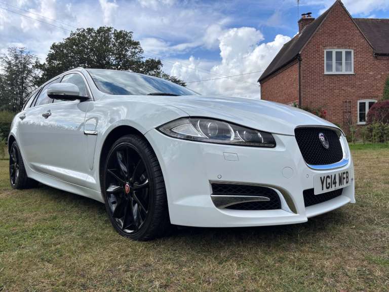 2014 Jaguar XF 3.0d V6 S Portfolio 5dr Auto 270 BHP Recent Cambelt Change ESTATE Diesel Automatic