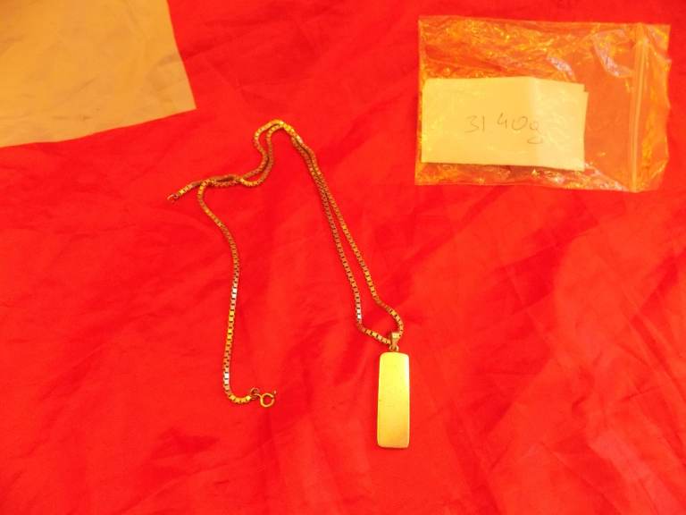 Sterling Silver Ingot Pendant Queens Jubilee Hallmarked SFW Birmingham 1977