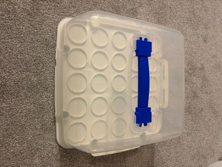 Cake box  - used but in good condition.