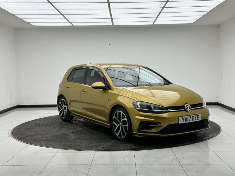 2017 Volkswagen Golf 2.0 TDI BlueMotion Tech R-Line Hatchback 5dr Diesel DSG Euro 6 (s/s) (150 p ...