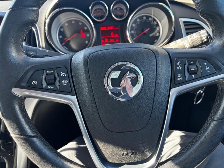 2015 Vauxhall Astra 1.6i 16V Elite 5dr Auto HATCHBACK PETROL Automatic