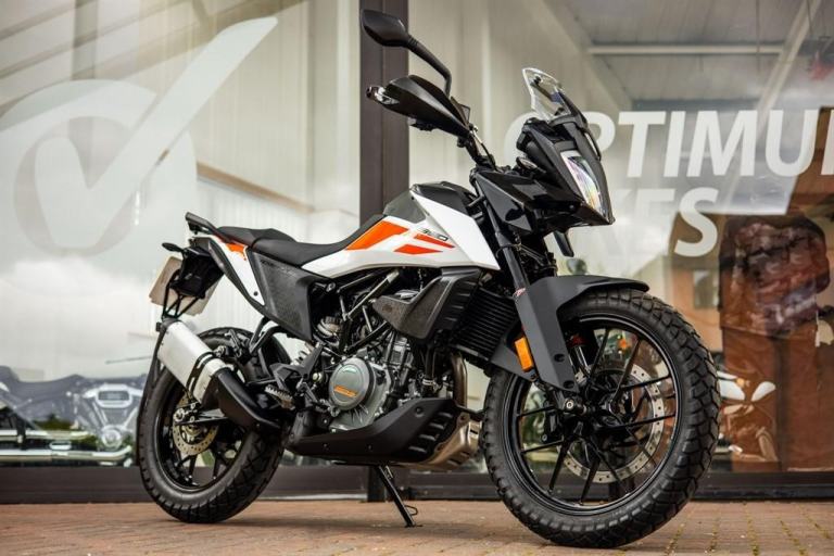KTM 390 Adventure LOW MILES ! STUNNING