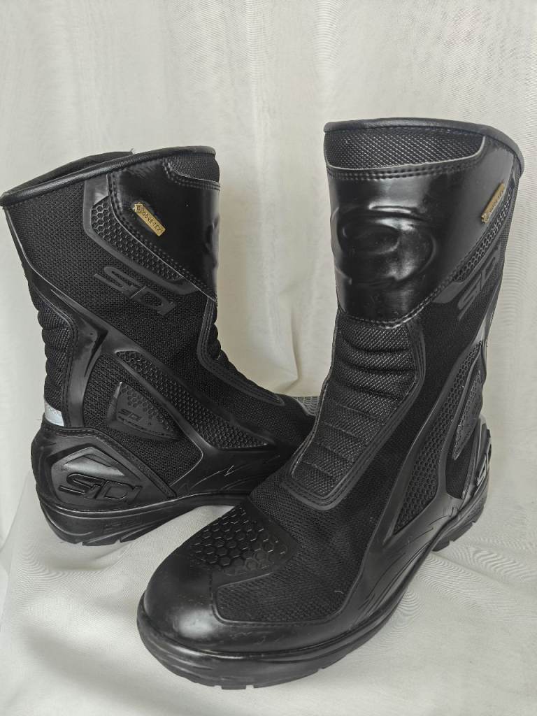 Sidi Aria Gore Black Motorcycle Boots – Gore-Tex Waterproof Touring Boots, UK 8 / EU 42