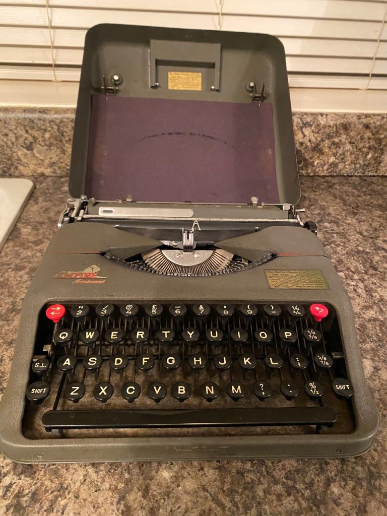 Vintage Typewriter 