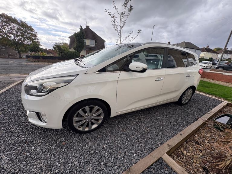 Kia, CARENS, MPV, 2014, Manual, 1685 (cc), 5 doors