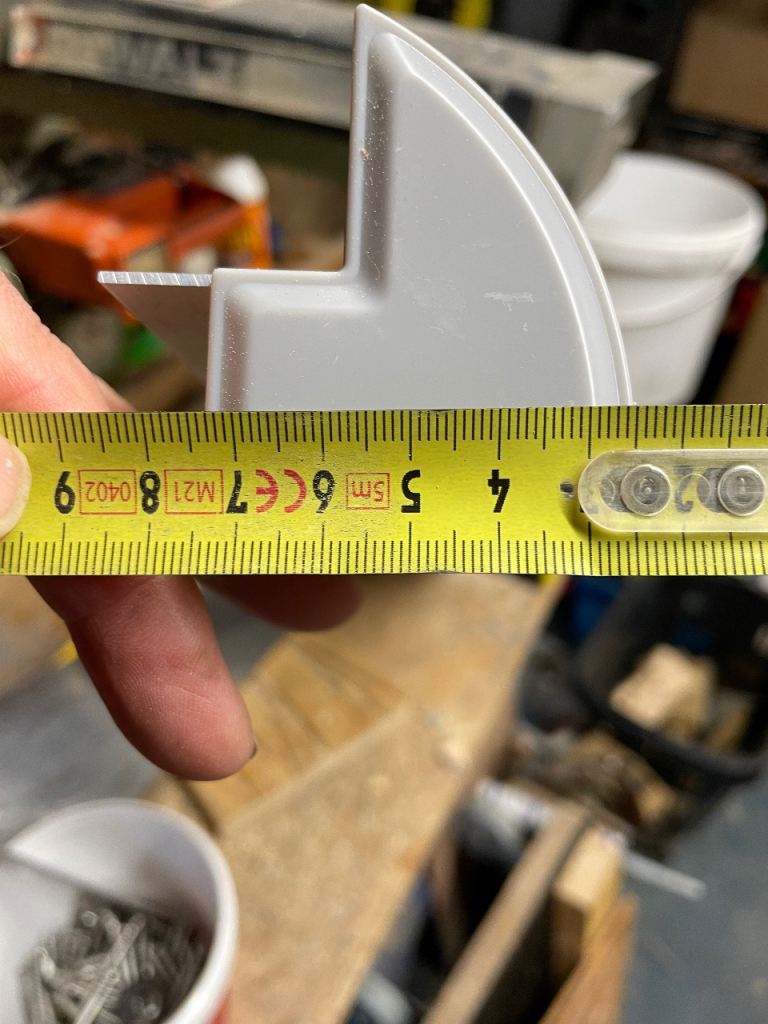Solar panel roof fixing brackets