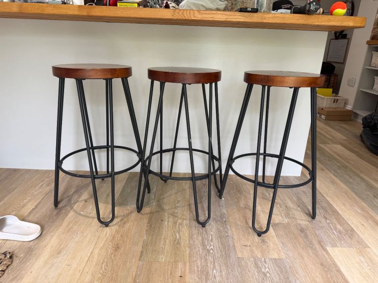 3 Wooden Top Bar Stools with Black Metal Legs – Good Condition
