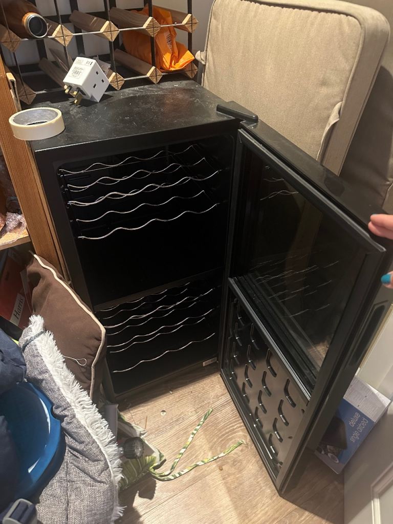 Black Wine Cooler Fridge With Display Window – Good Condition